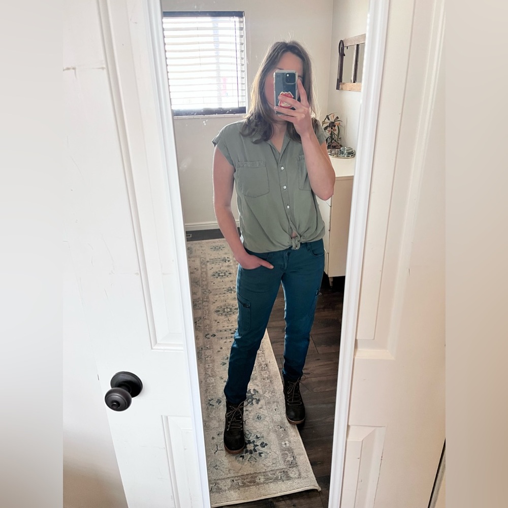 Athleta Pants, size 2